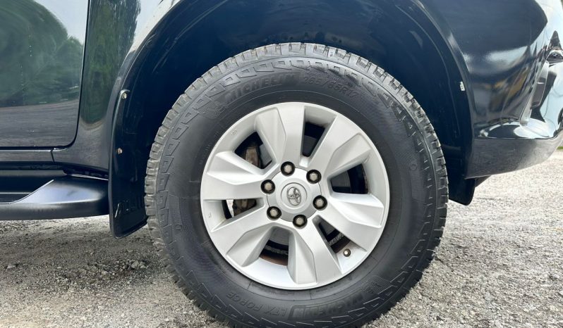 
Toyota HILUX 2.4 G VNT (A) 1~3 WARRANTY full									