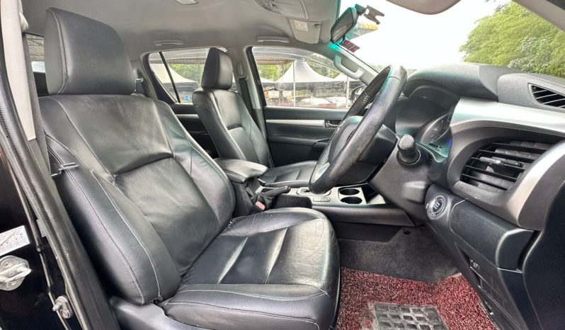 
Toyota HILUX 2.4 G VNT (A) 1~3 WARRANTY full									