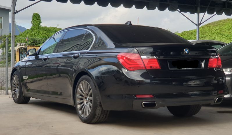 
BMW 740LI F02 LWB 3.0 full									