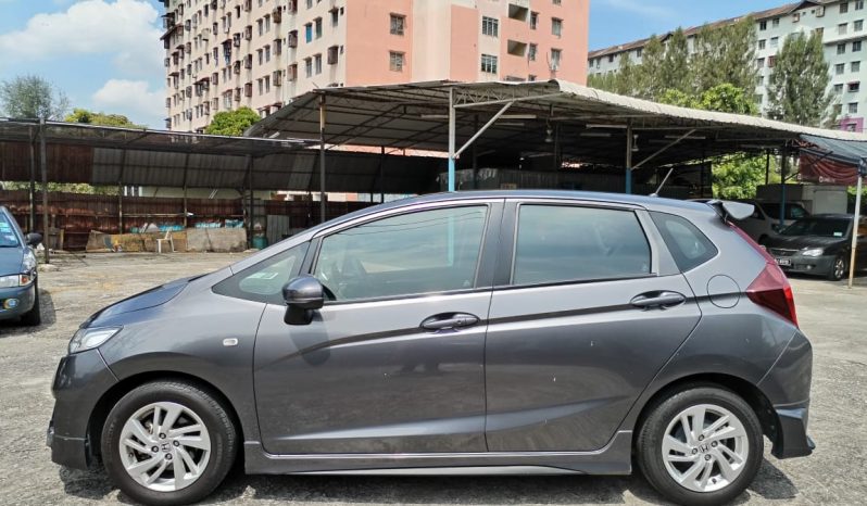 
2017 HONDA JAZZ 1.5E (A) full									