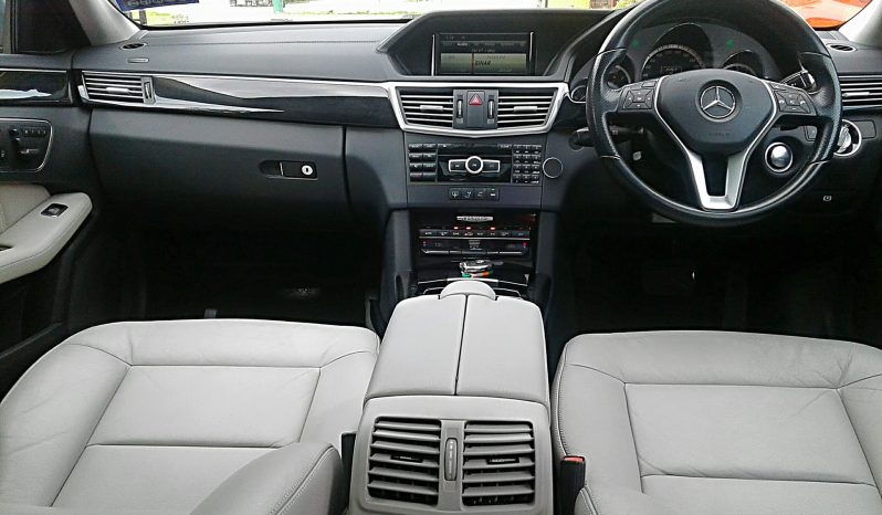 
YEAR MADE 2012 YEAR REGISTERED 2013 MERCEDES BENZ W212 E250 CGi 1.8 (A) LOCAL MERCEDES BENZ MALAYSIA full									
