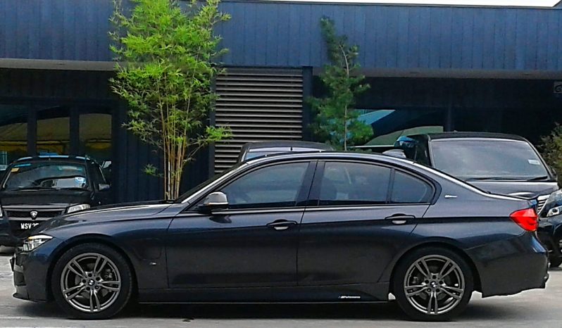 
YEAR MADE 2016 YEAR REGISTERED 2016 BMW 330e 2.0 (A) F30 LCi FACELIFT M SPORT KIT full									