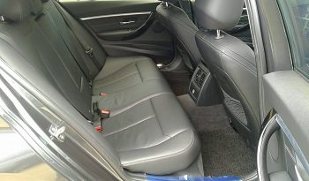
YEAR MADE 2016 YEAR REGISTERED 2016 BMW 330e 2.0 (A) F30 LCi FACELIFT M SPORT KIT full								