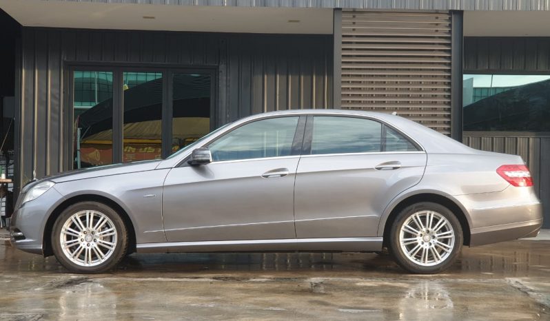 
2012 MERCEDES-BENZ E200 CGi (A) W212 Local 7G-tronic CGi full									