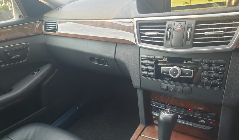 
2012 MERCEDES-BENZ E200 CGi (A) W212 Local 7G-tronic CGi full									