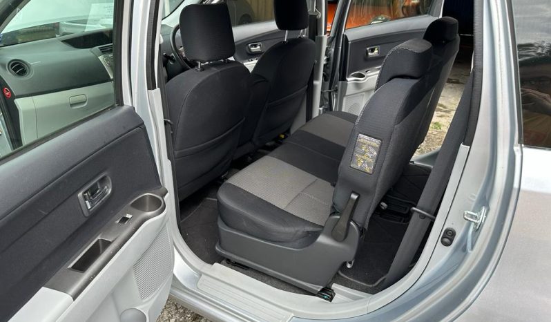 
PERODUA ALZA 1.5 EZI (A) 2012 full									