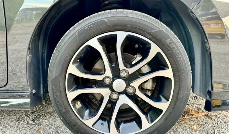 
PERODUA MYVI 1.5 AV (A) LIKE NEW full									