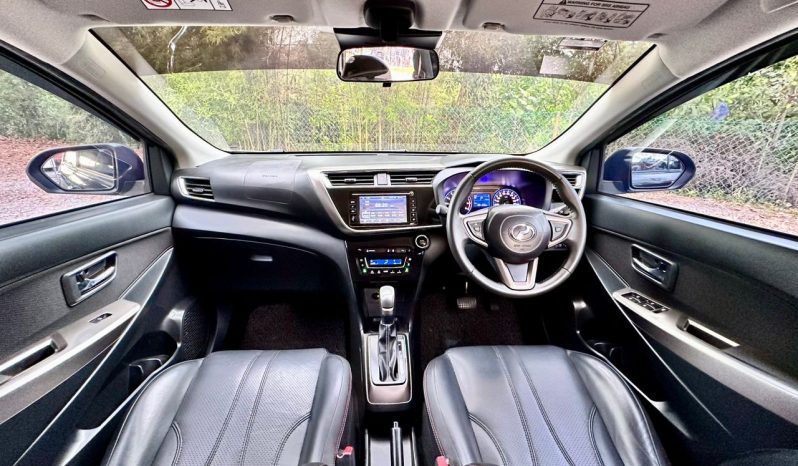 
PERODUA MYVI 1.5 AV (A) LIKE NEW full									