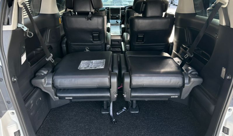 
REG 2015 Toyota Vellfire 3.5 Z G Edition Facelift full									