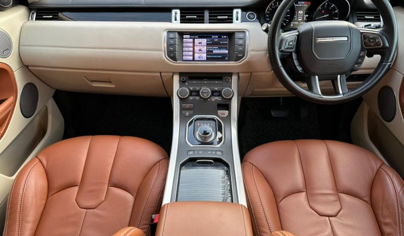 
August 2012 LAND ROVER RANGE ROVER EVOQUE 2.0 (A) Si4 Petrol full									