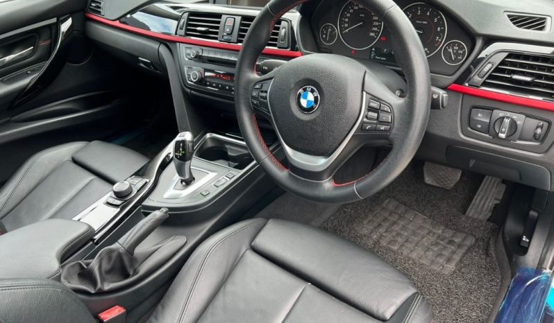 
BMW F30 320i Sport full									